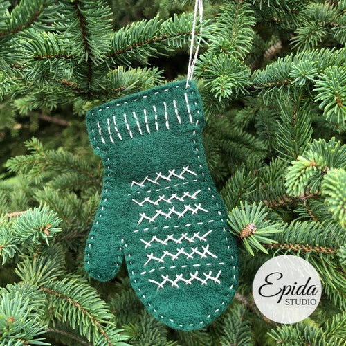 felt mitten Christmas ornament