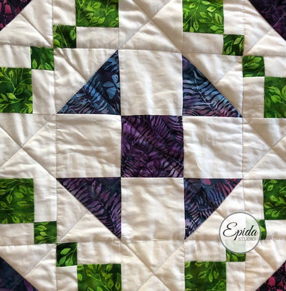 close up of shoo fly quilt block.